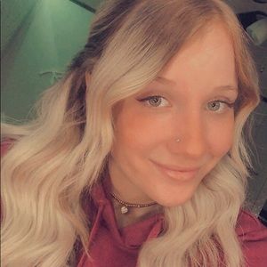 Meet your Posher, Kaitlyn